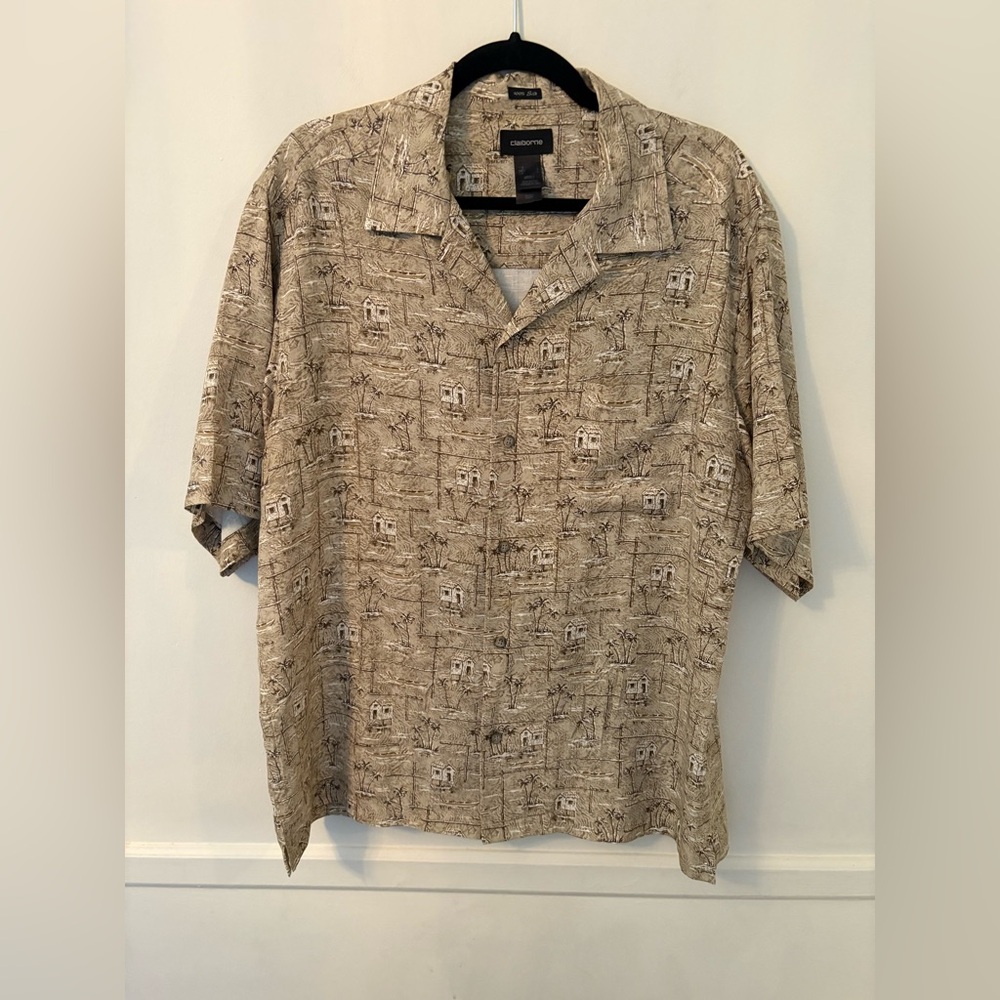 Clairborne Men’s 100% Silk Tropical Print Button Front Shirt - Sz L